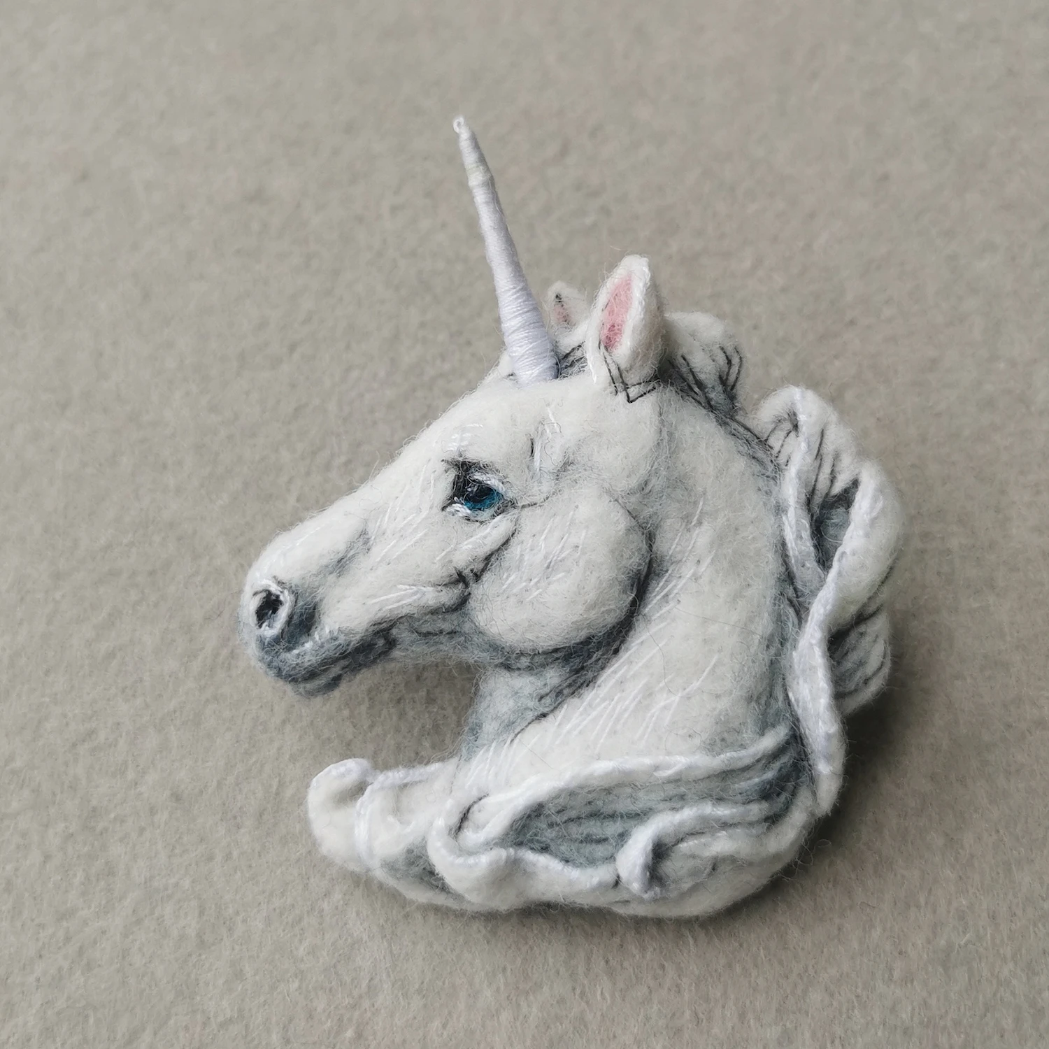 Единорог - Дизайнерское украшение из войлока ручной работы